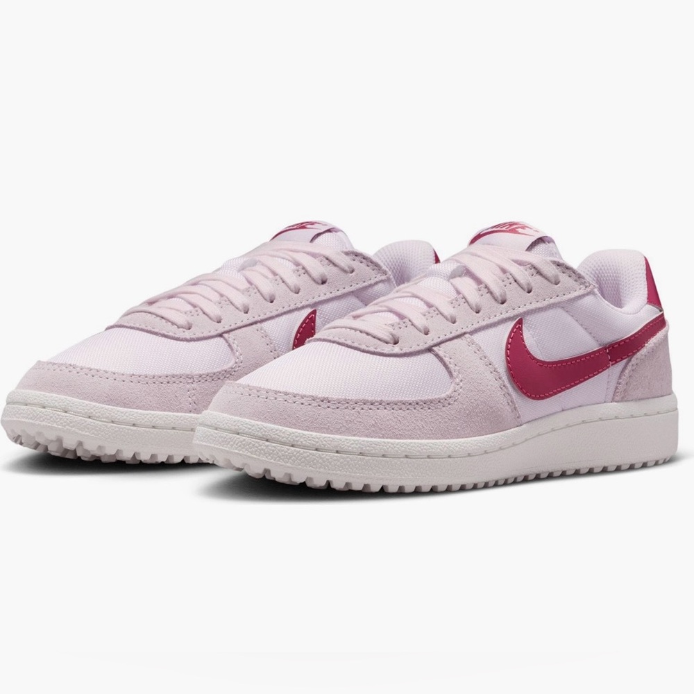 NEW! Nike Little Kids Light violet Sneakers with Magenta Swoosh SIZE 2 - Picture 2 of 11